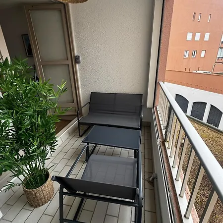 Lägenhet T2 A Proximite Immediate De La Et Des Commerces Du Cap D'agde *